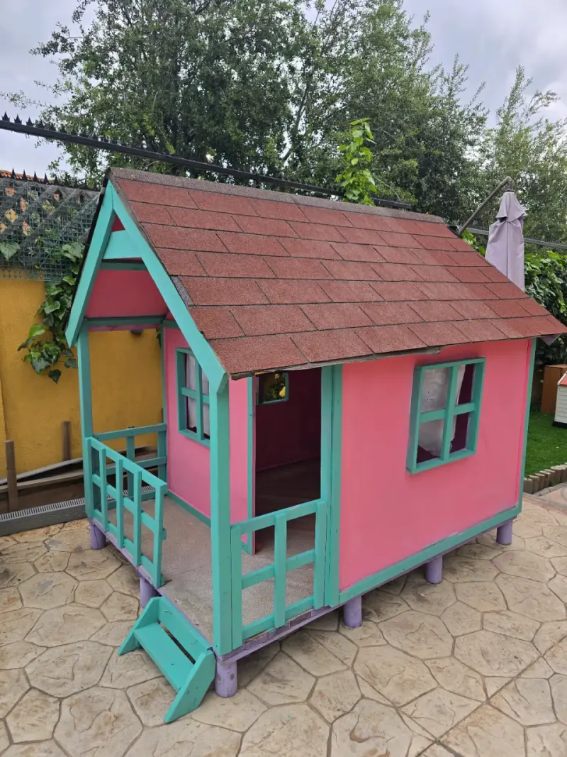 Casita de Juego Infantil de Madera Colorida - 3