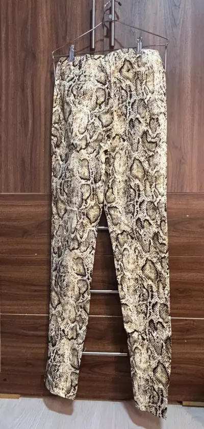 Pantalones estampado serpiente Nicoletta Valentina - miniatura 2