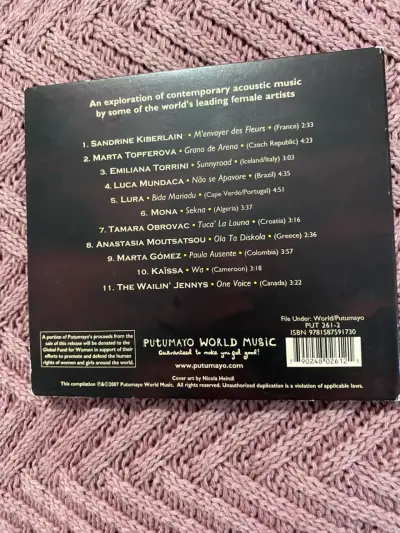 CD Putumayo Women of the World Acoustic - miniatura 2