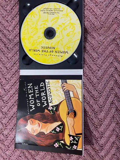 CD Putumayo Women of the World Acoustic - miniatura 3