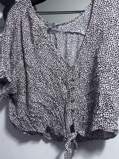 Blusa de mujer estampada Basement - miniatura 1