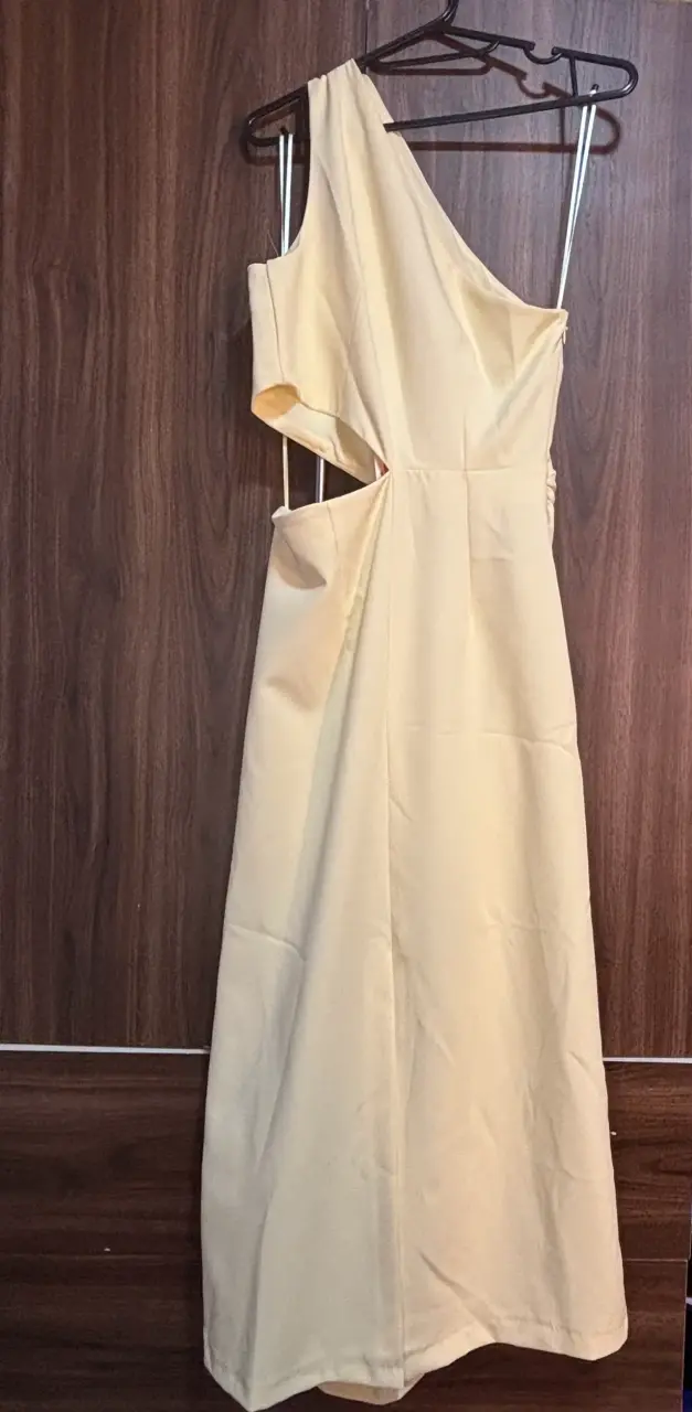 Vestido largo asimétrico color amarillo - 2