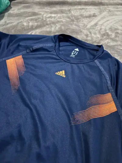 Polera deportiva azul Adidas Climalite - miniatura 3