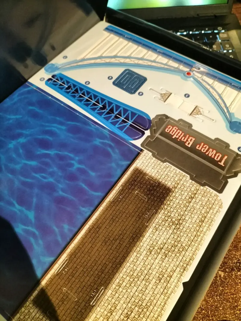 Rompecabezas 3D Revell Tower Bridge 120 piezas - 4