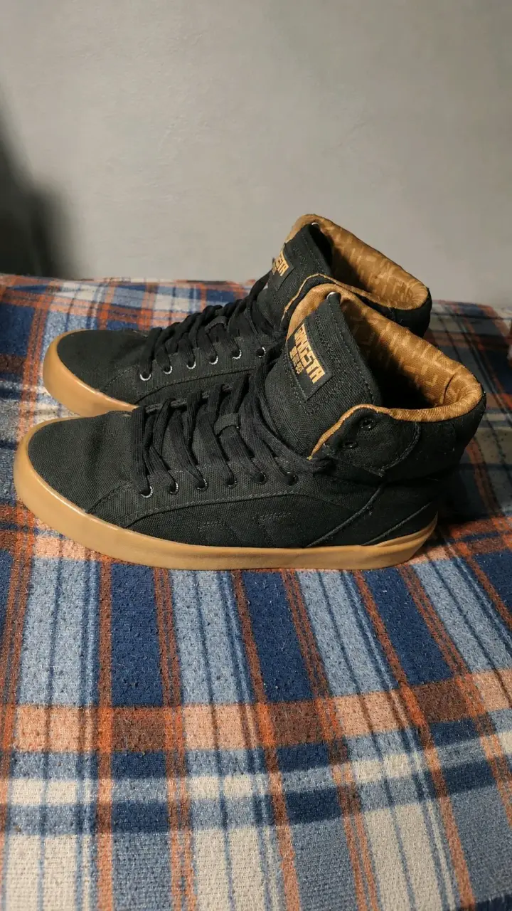 Zapatillas Gangsta negras caña alta - 4