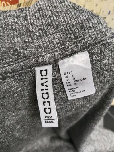 Top sin mangas gris H&M Divided - miniatura 3