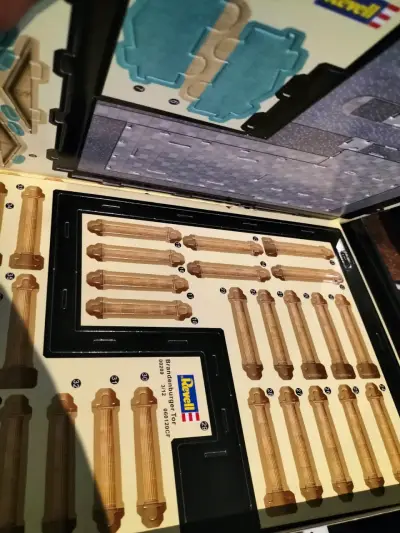 Rompecabezas 3D Revell Brandenburger Tor 150 piezas - miniatura 5