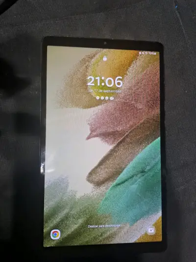 Tablet Samsung Galaxy Tab A7 Lite en buen estado - miniatura 1