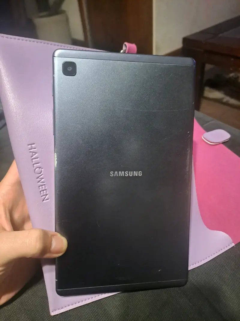 Tablet Samsung Galaxy Tab A7 Lite en buen estado - 3
