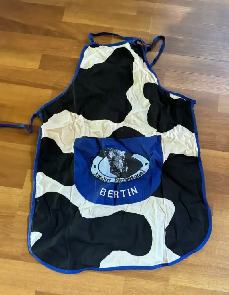 Delantal de cocina Bertin diseño vaca