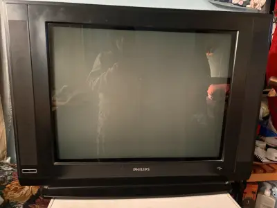 Televisor Philips CRT de 29 pulgadas en buen estado - miniatura 1