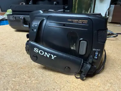 Sony handycam CCD-TR50 - miniatura 3