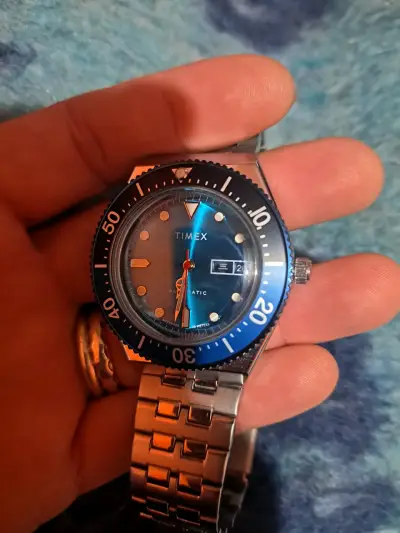 Reloj automático Timex azul con caja original - miniatura 5