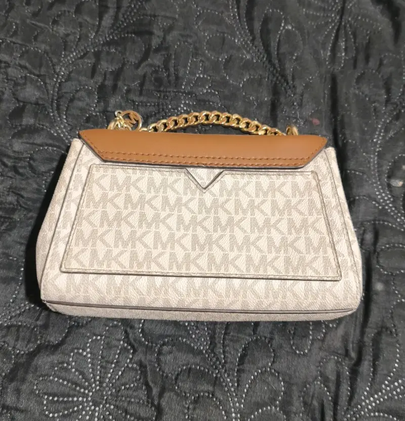 Cartera Michael Kors - 5
