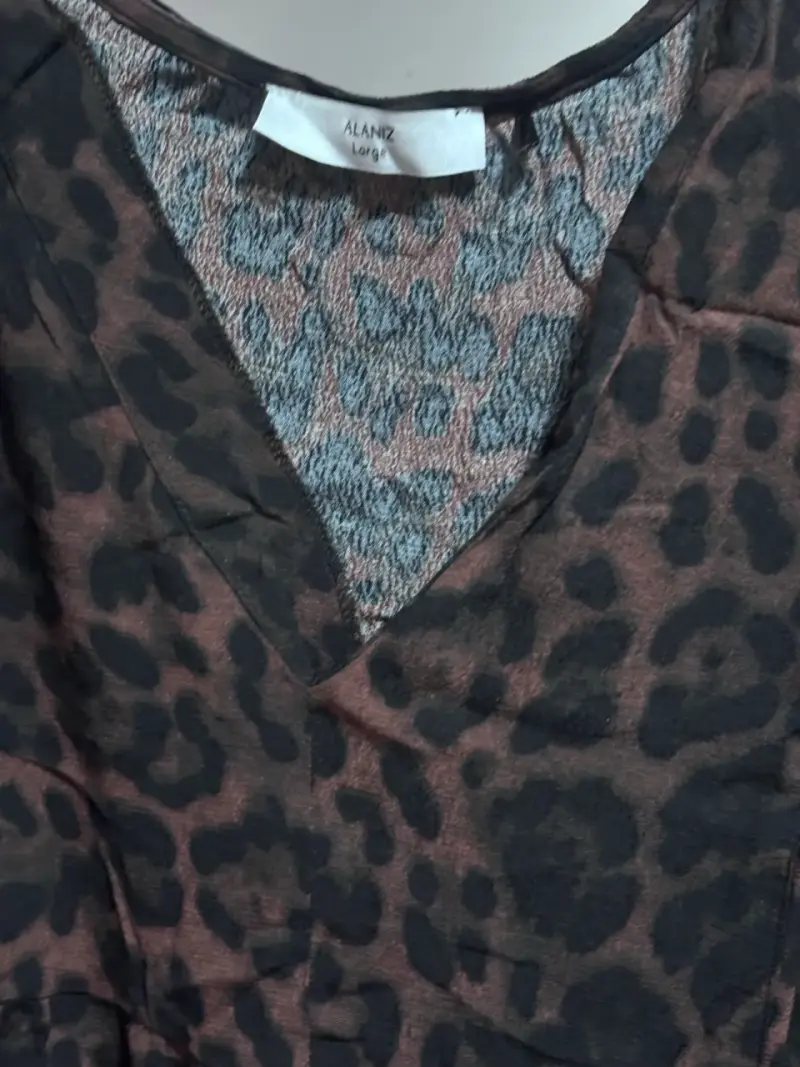 Vestido  animal print Alaniz talla L - 2