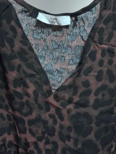 Vestido  animal print Alaniz talla L - miniatura 2