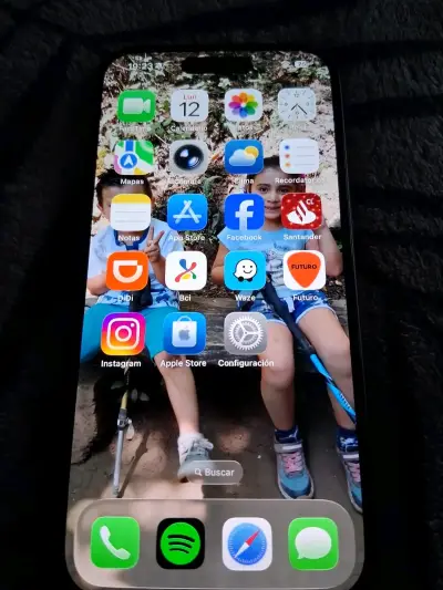 iPhone 16 128GB Negro en Buen Estado - miniatura 3