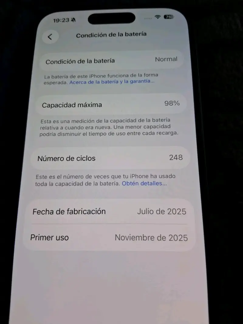 iPhone 16 128GB Negro en Buen Estado - 4