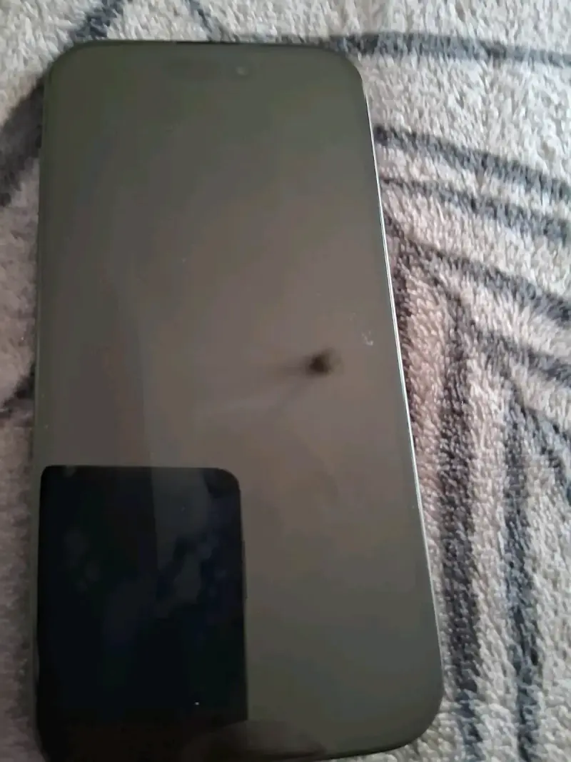 iPhone 16 128GB Negro en Buen Estado - 5