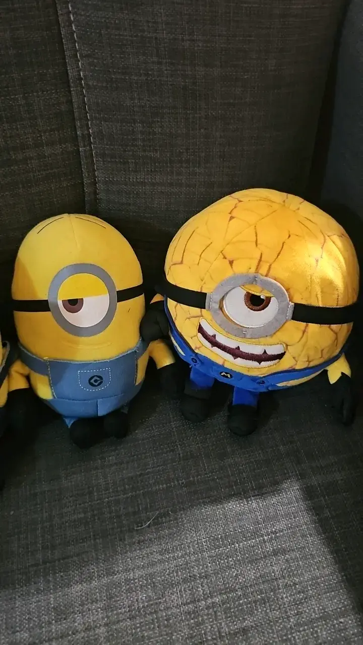 Set de peluches Minions amarillos - 4
