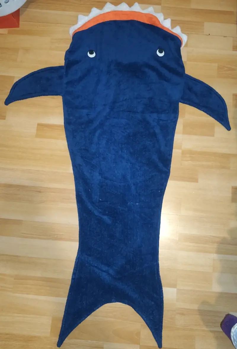 🦈 ¡SACO DE DORMIR / MANTA TIPO COLA DE TIBURÓN - 2