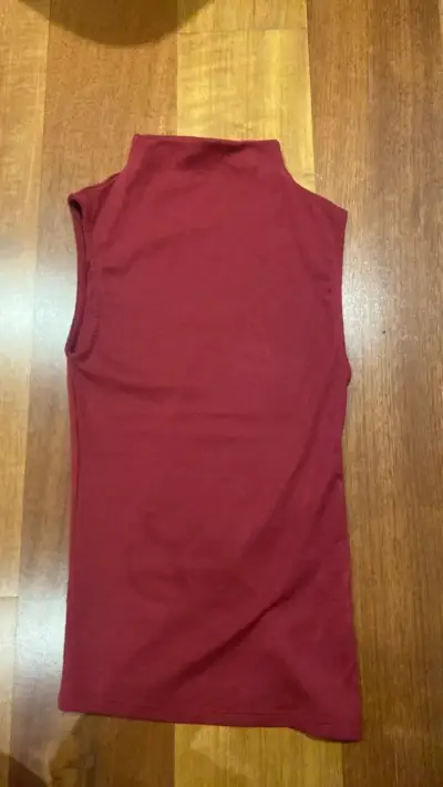 Polera sin mangas roja Zara talla S - miniatura 1