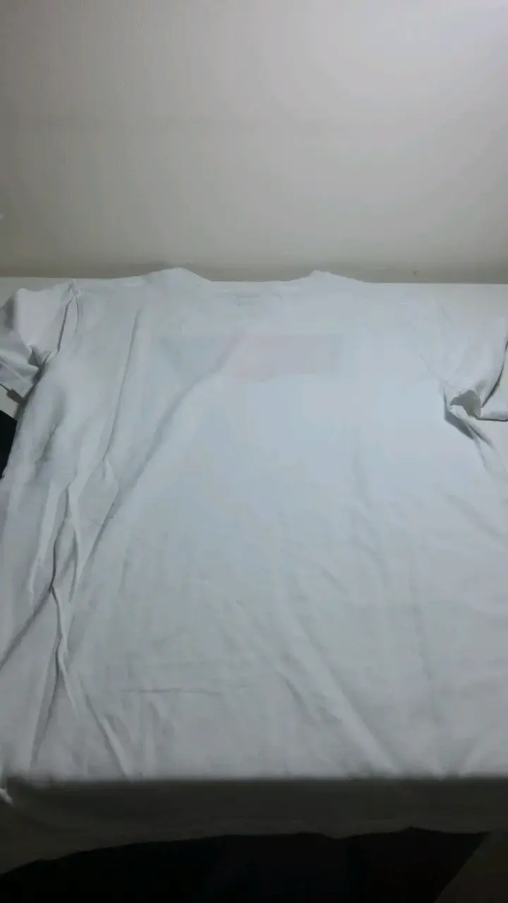 Polera blanca Levi's con logo estampado - 2