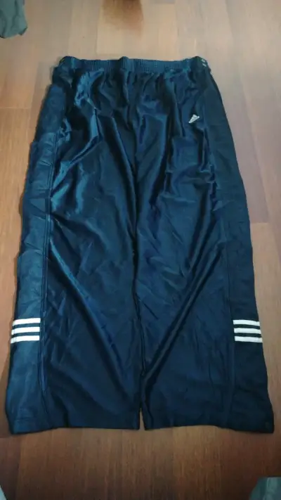 Pantalones deportivos Adidas azul marino - miniatura 1