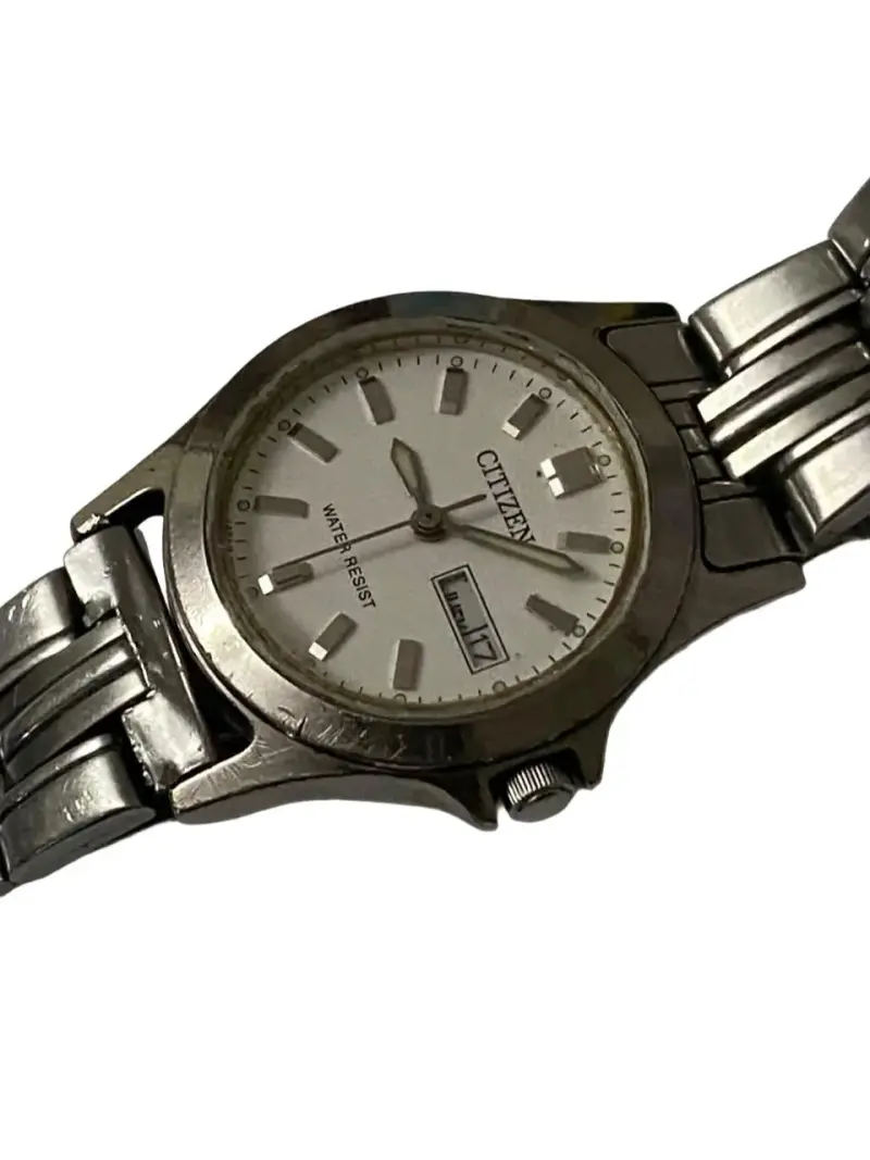 Reloj Citizen de mujer, acero inoxidable. Usado - 2