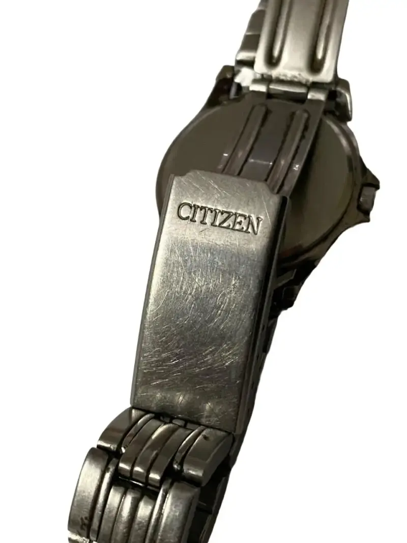 Reloj Citizen de mujer, acero inoxidable. Usado - 4