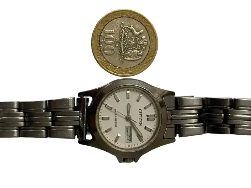 Reloj Citizen de mujer, acero inoxidable. Usado - 6