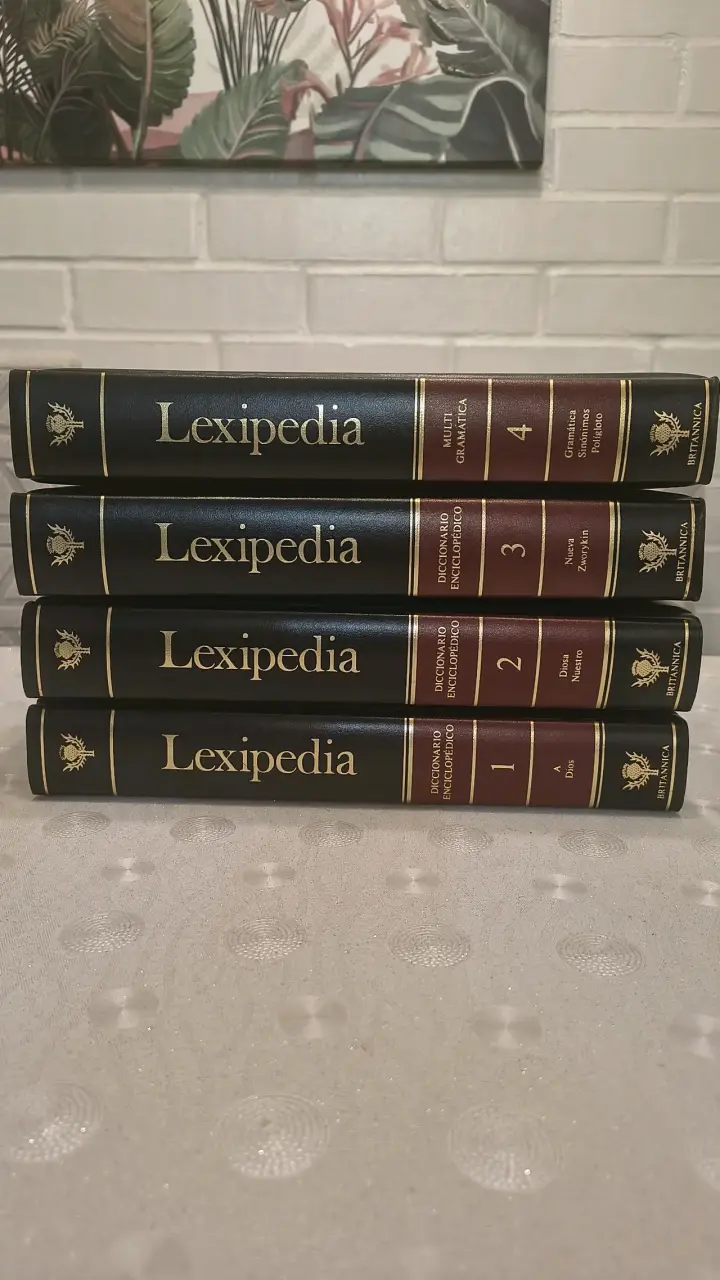 Enciclopedia Completa  Hispánica y Lexiped - 5