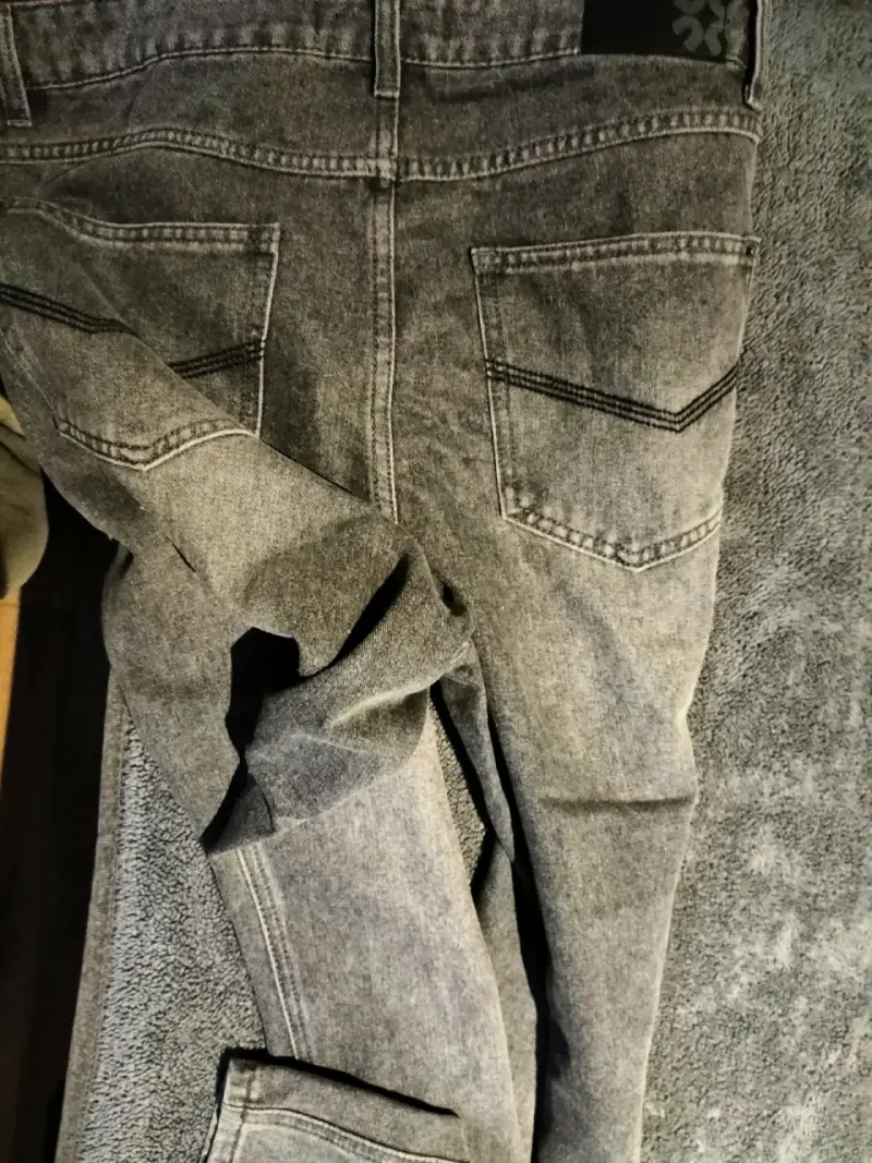 Jeans grises para hombre Ash con diseño clásico - 3