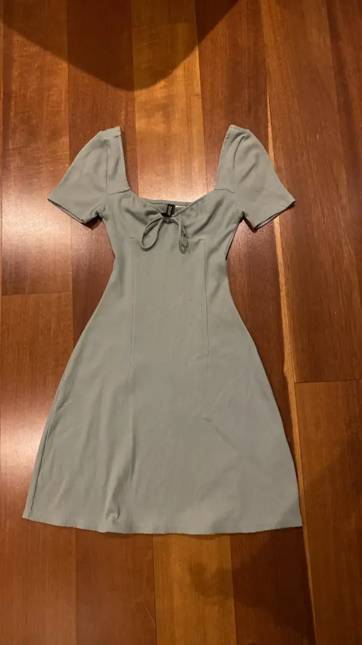 Vestido verde claro h&m - 1