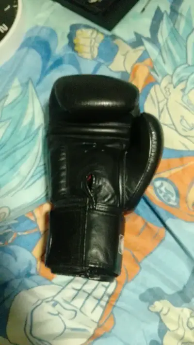 Guantes de Boxeo Twins Special 14 oz Negros - miniatura 2