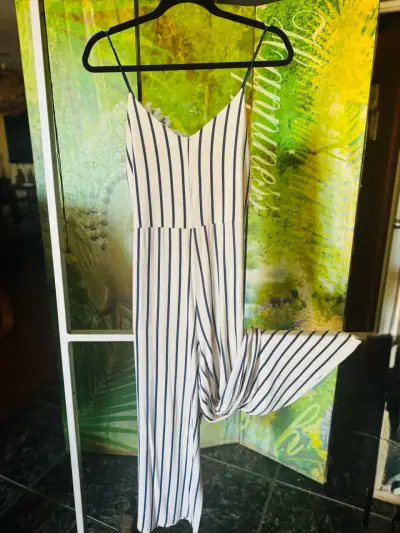 Enterito de rayas blancas y negras para mujer - miniatura 1