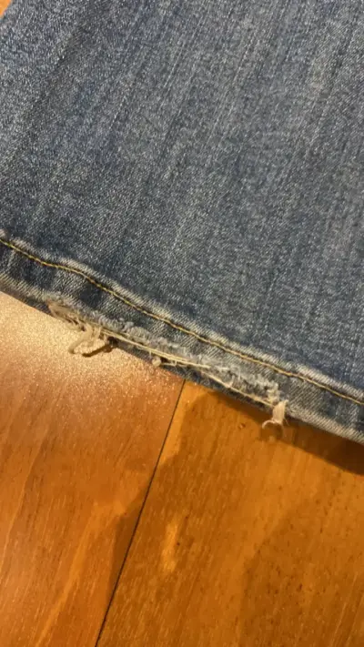 Jeans azules tiro bajo Zara - miniatura 3