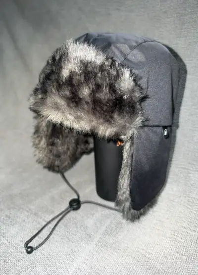 Gorro decathlon para el frío con piel sintetica - miniatura 1