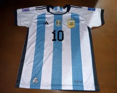 Camiseta Messi Mundial 2022 Talla S - miniatura 2
