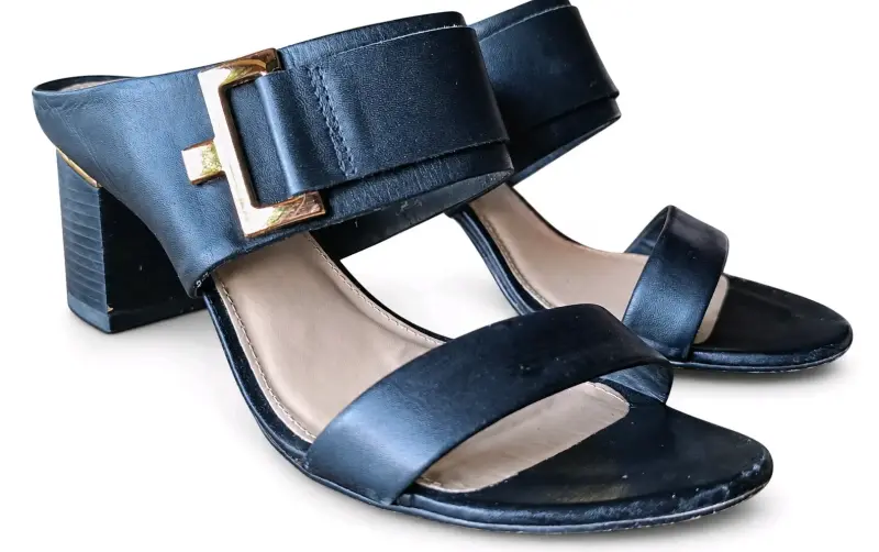 Sandalias de Tacón Ancho Negras Elegantes