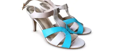 Preciosas sandalias de tacón alto bicolor - miniatura 6