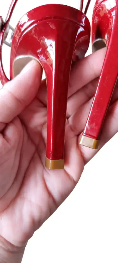Sandalias de tacón alto rojas elegantes - miniatura 4