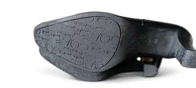 Hermosas Botas de cuero negras con tacón alto - miniatura 5