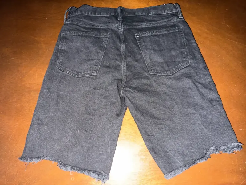 Short HyM Talla 42 - 2
