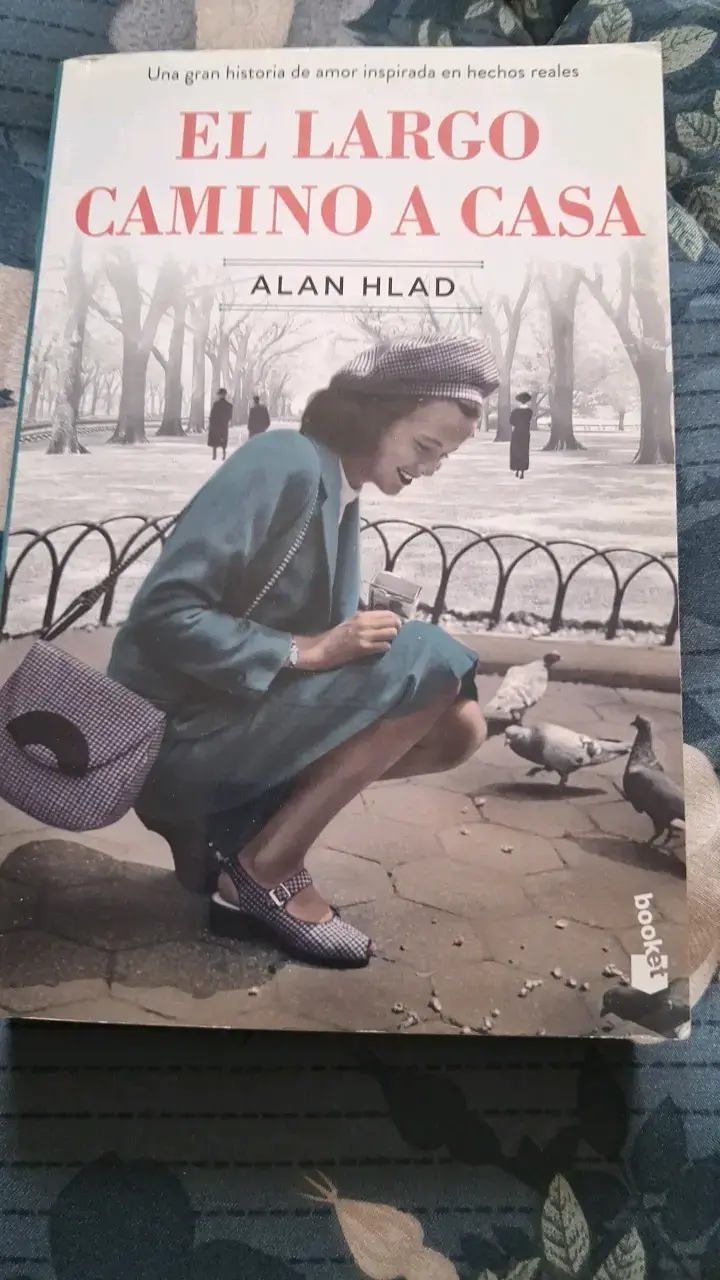 Libro 'El Largo Camino a Casa' de Alan Hlad
