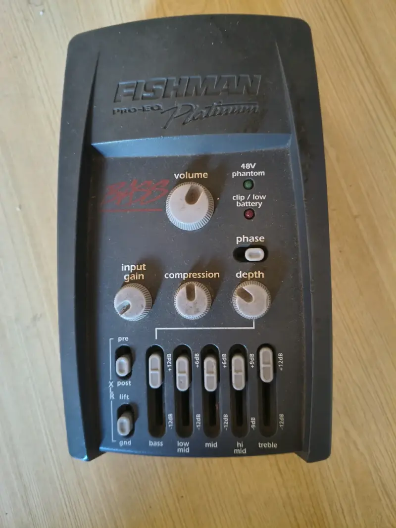 Preamp Fishman Pro-EQ Platinum Bass