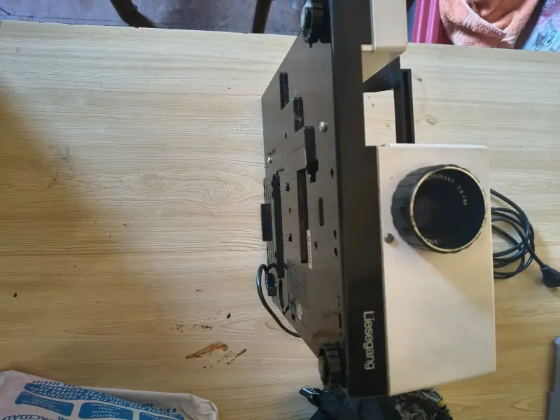Proyector de diapositivas Liesegang vintage