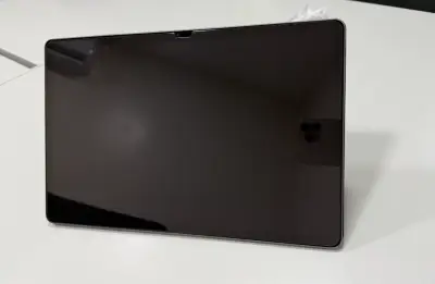 Tablet Samsung con teclado y lápiz - miniatura 5