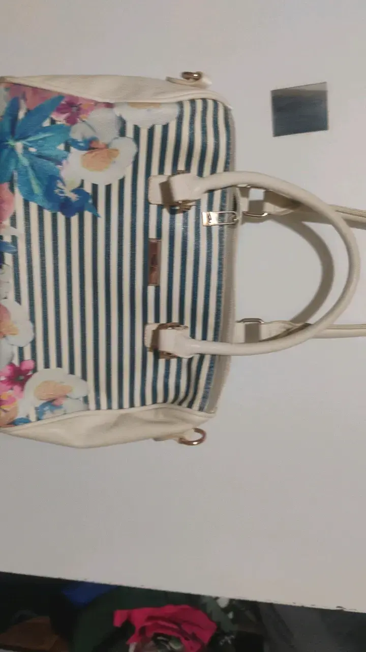 Bolso de mano con diseño floral y rayas - 1
