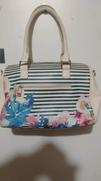 Bolso de mano con diseño floral y rayas - miniatura 3